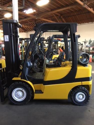 Outdoor forklift on lot